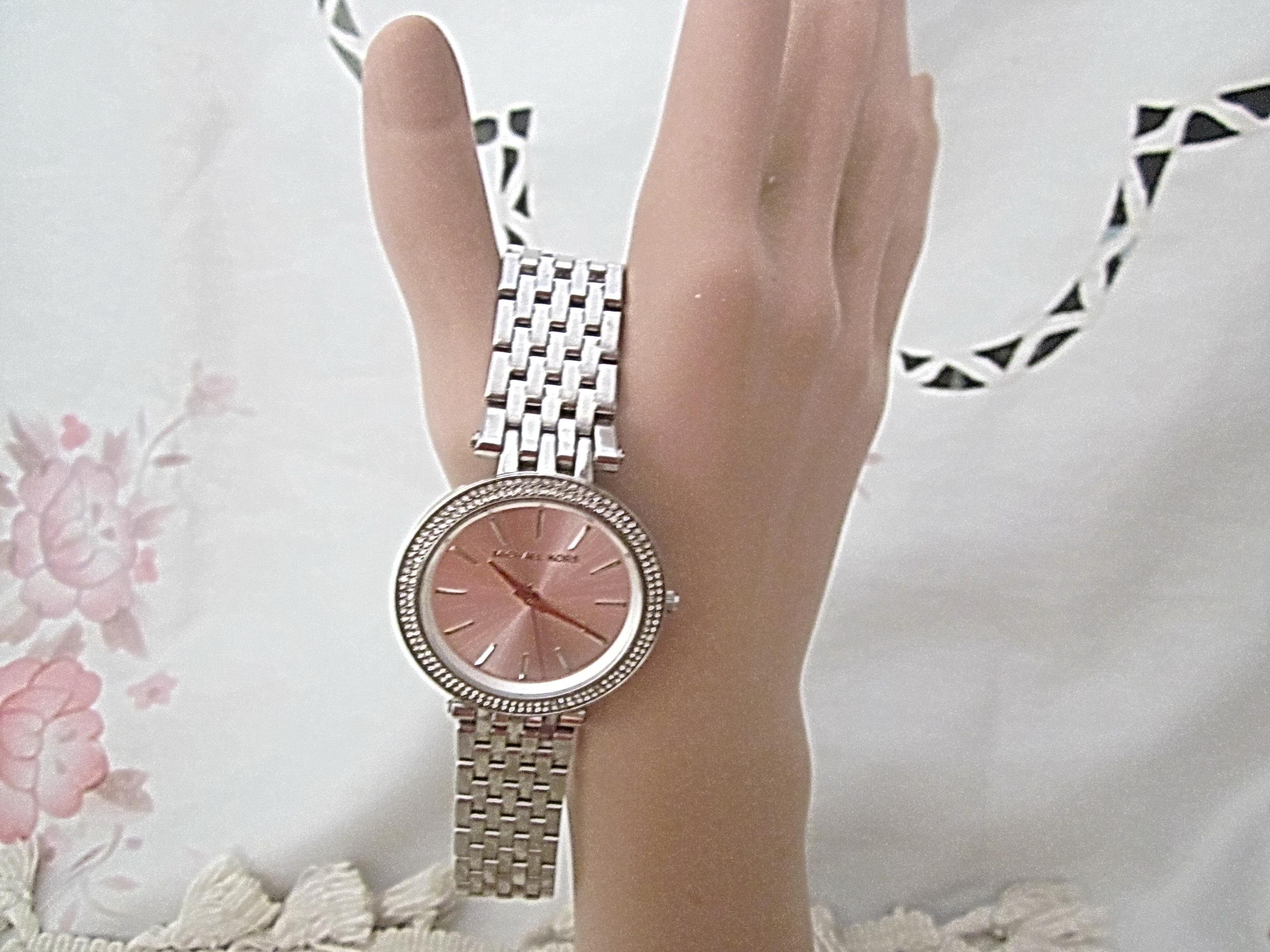 100% AUTH- Michael Kors Darci watch w/ rhinestones MICHAEL KORS - DARCI Glitz Accents Wristwatch Adorned W/ 2  main image 4
