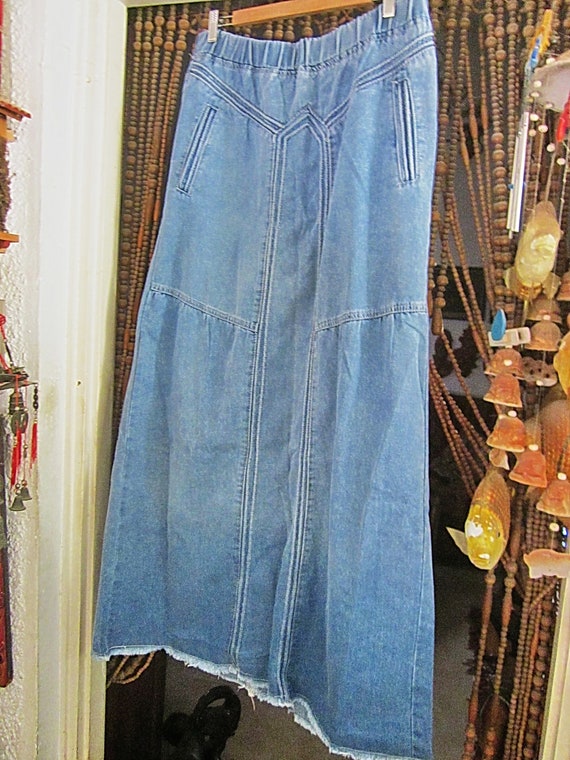 Bohemian Patchwork Raw Hemline Stonewashed Blue J… - image 8