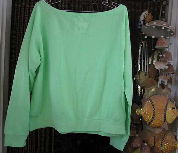 Apple Green Sweater with Inner Soft Flannel, Vint… - image 5