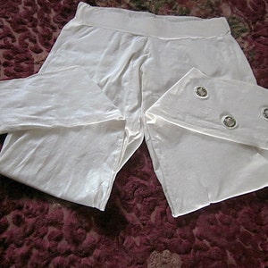 Witte katoen & lycra fenestrated stretchy skinny lange legging / panty, met 3 afgeronde metalen getrimde gaten, Vintage - medium tot groot