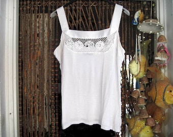 Crochet Avant et Strass en Débardeur Halter Blanc, Moyen - vintage