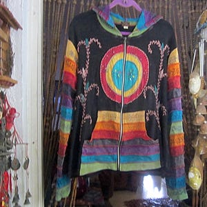 RISING INTERNATIONAL, Nepal - Chaqueta de algodón con capucha de gran tamaño, con estampado de patchwork y bordado a mano, estilo bohemio, con cremallera completa y pintada a mano - Talla XXL