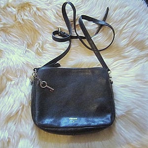 FOSSIL - Genuine Leather BLACK Crossbody Purse w/2 Zippered Separated Yet Joined Together Compartments, Back Slide Pocket & Fossil Key