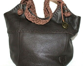 black leather sak purse