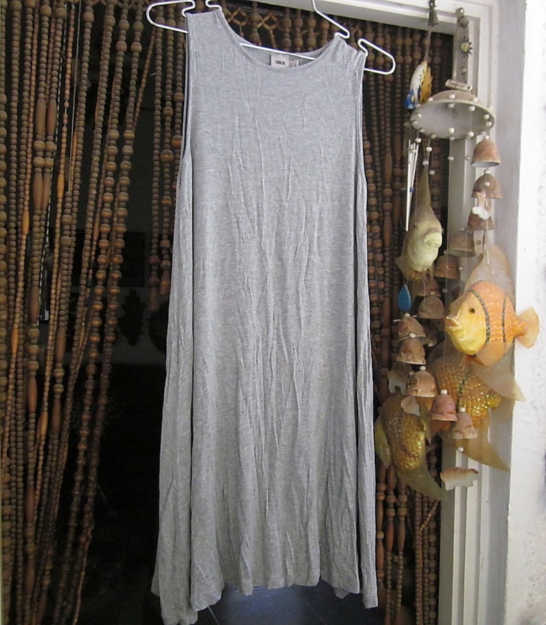EU 36 UK 8 Size: US 4 Casual Summer Halter Dress in Light Gray Vintage