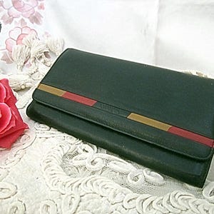 FOSSIL – Hermosa billetera de cuero NEGRO suave y esponjoso con detalles en rojo y beige, 3 compartimentos con cremallera para monedas y objetos valiosos / bolsillos para tarjetas de crédito