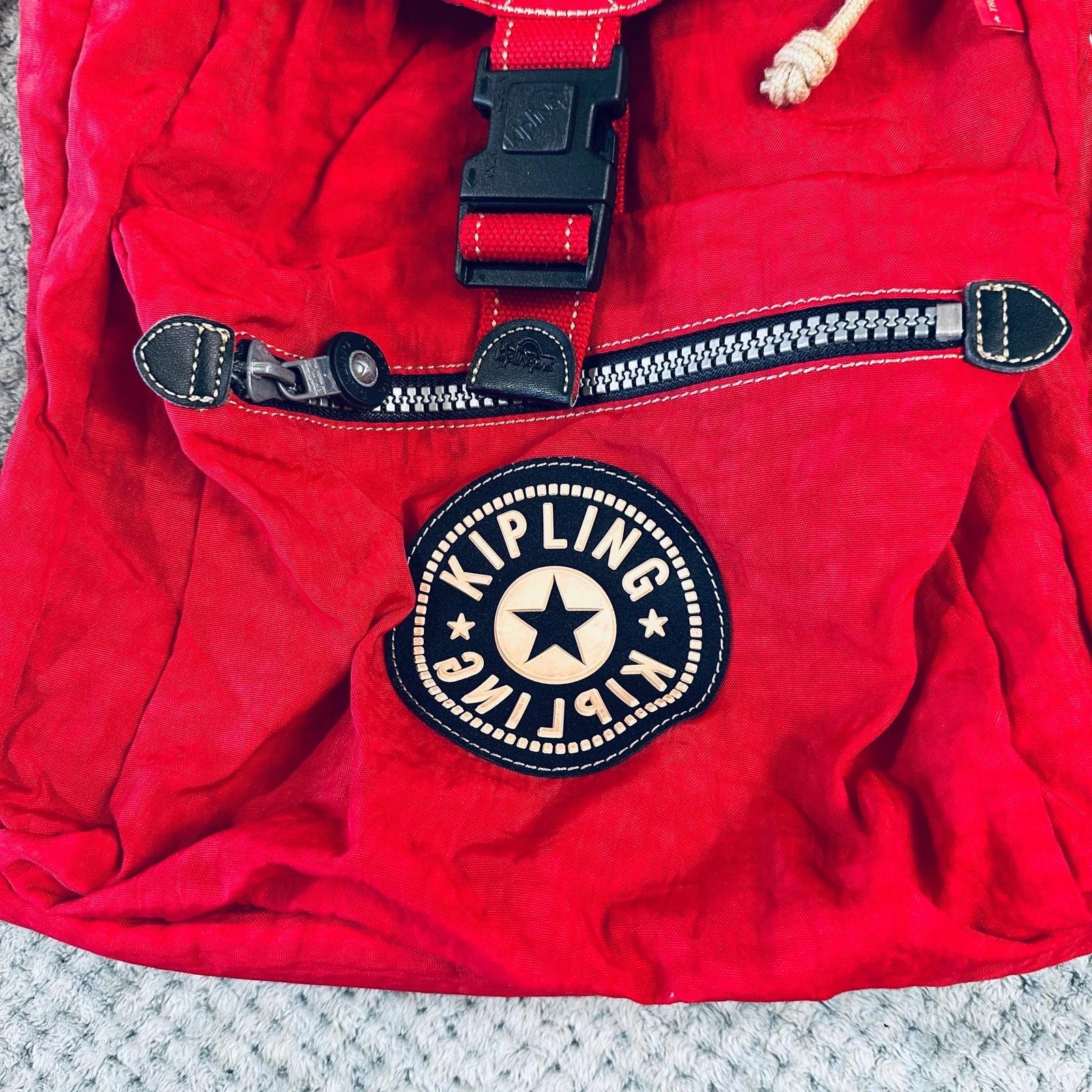 90\'s KIPLING Red Drawstring Backpack Bag 16x16 Adjustable Straps KIPLING – Beautiful RED & BLACK Large Logo Drawstring Flap  main image 2
