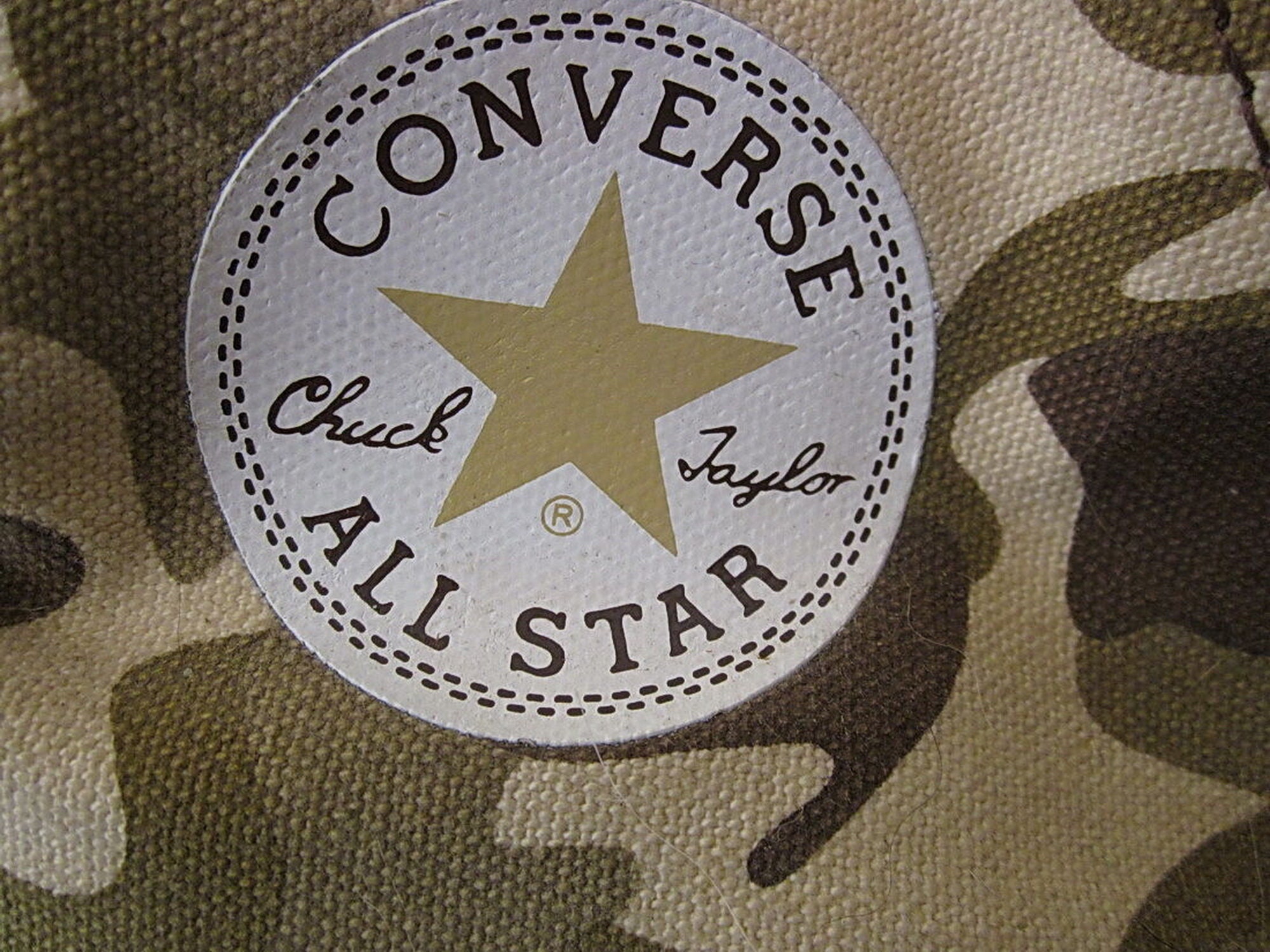 CONVERSE ALL STAR - Camouflage Unisex High Top Gold Star Rare 
