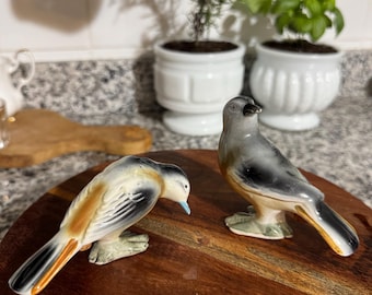 Vintage Salt & Pepper Baltimore Oriole