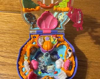 1990’s Little Mermaid Polly Pocket Bluebird
