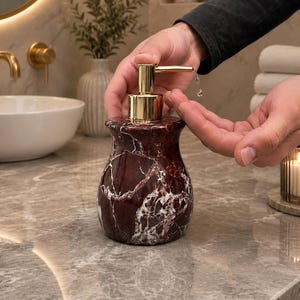 Dispensador de jabón de mármol Rosso Levanto – Dispensador de jabón de piedra hecho a mano para una decoración de baño de lujo. Rosso Levanto