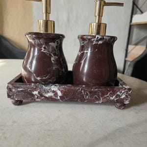 Dispensador de jabón de mármol Rosso Levanto – Dispensador de jabón de piedra hecho a mano para una decoración de baño de lujo. Rosso Levanto Set