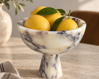 Calacatta Viola marmeren schaal op voetstuk – handgesneden fruitschaal en decoratief tafelstuk