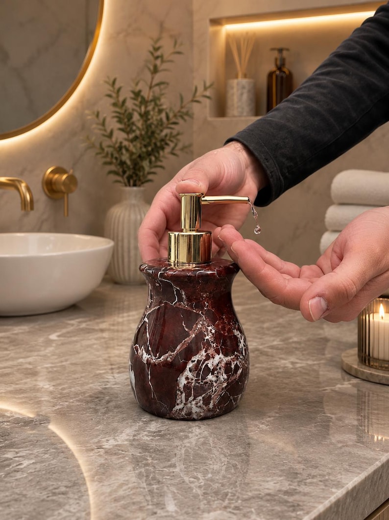 Dispensador de jabón de mármol Rosso Levanto – Dispensador de jabón de piedra hecho a mano para una decoración de baño de lujo. Rosso Levanto