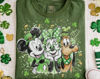 St. Patrick's Day Retro Mickey & Friends Disney Shirt, WDW Disneyland Family Trip 2026 Shirt, Disney Lucky Shamrock Shirt Comfort Colors Tee