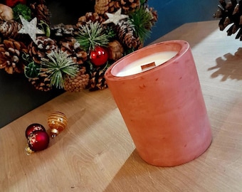 Candela profumata artigianale in un vasetto di gesso fatto a mano / Regalo originale per la Festa della Mamma / Realizzata a mano con amore.