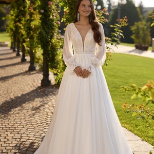 Vestido de Noiva Boho em Chiffon: Corpete de Renda com Mangas Compridas, Modelo A-Line, Tamanho Personalizado