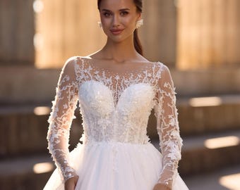 Sparkly princess wedding dress with corset and voluminous tulle skirt Custom Size Bridal Gown
