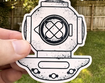 Casco de buzo antiguo