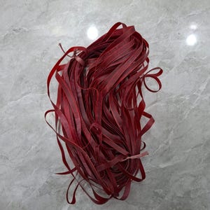 Tiefrote Rohleder Schnürung für Trommel-Herstellung, Leder Handwerk, Schmuck Projekte