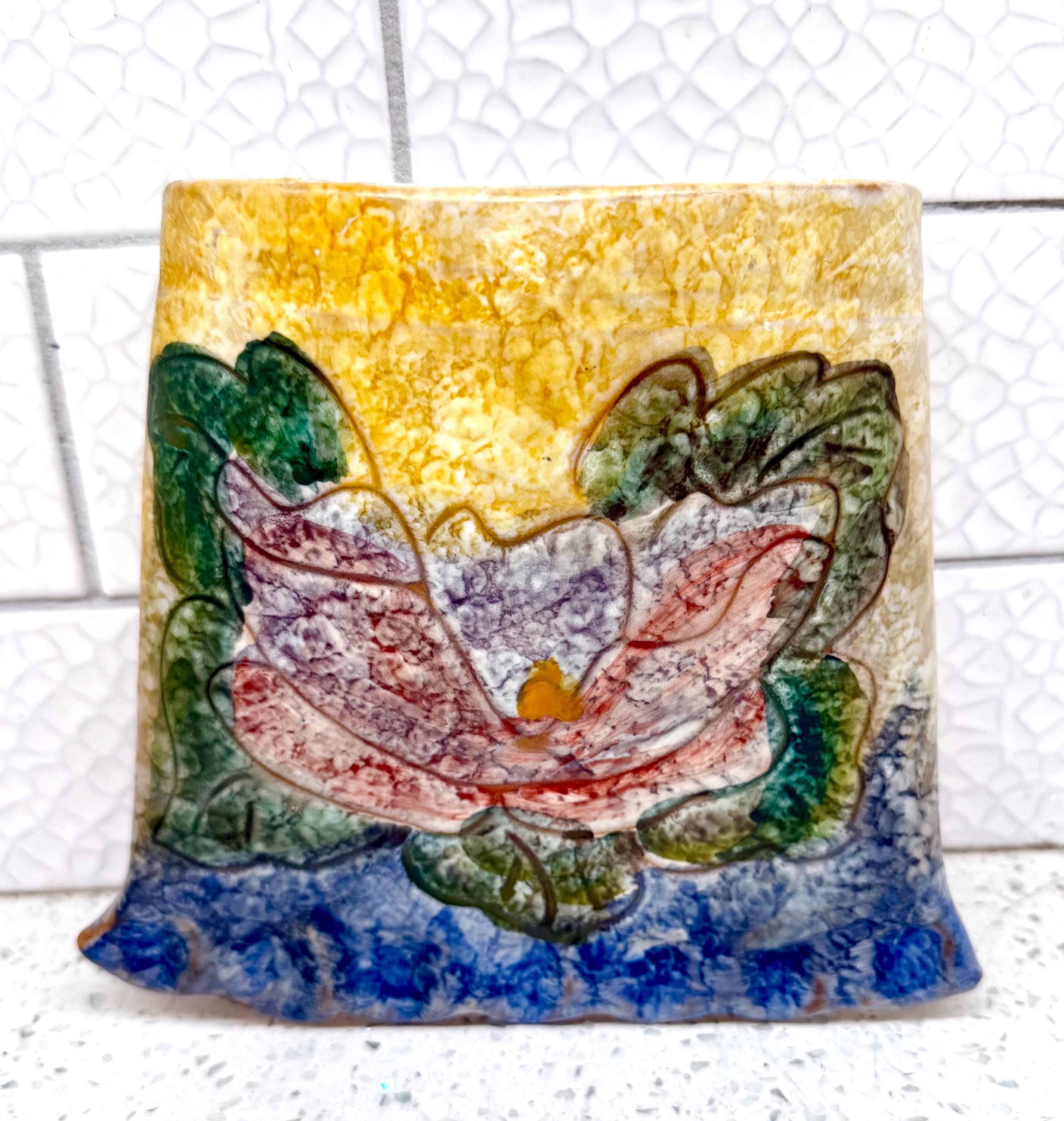 Vintage Anthropomorphic Flower Wall Pocket - Etsy
