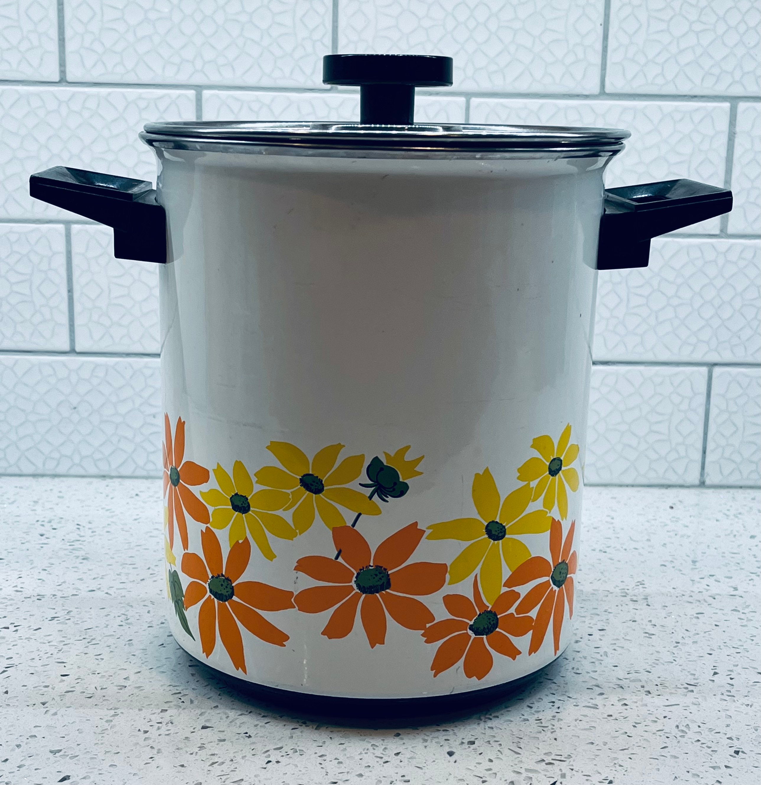 Jucoan 2.8 Quart Vintage Enamel Stockpot Simmer Pot, Green Floral Enamel on  Steel Stock Pot with Lid, Deep Enamelware Cooking Pot Stew Pot with Dural