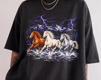 Vintage Horse Shirt, Wild Horses Graphic Tee, 90s Outdoor Horse Tshirt