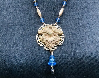 Art Nouveau Pendant Glass Bead Necklace
