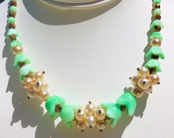 40s Mint Green Glass Faux Pearl Beaded Necklace
