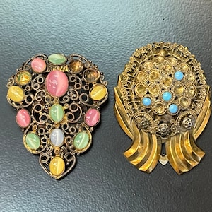 Art Deco Dress Clips Pastel Glass Stones Ornate Vintage Filigree  Antique Clip Lot of 2