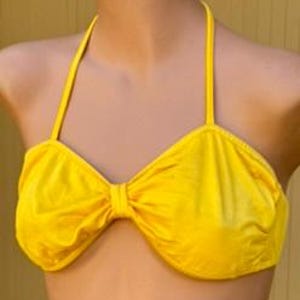 Vintage Yellow Bikini Top Halter Tie Neck by Palm Point Size 14