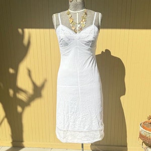 60s Vanity Fair Full Slip Dress White Lace Size 34 L