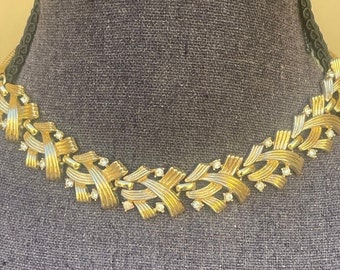 Crown Trifari Gold Choker Rhinestone Necklace
