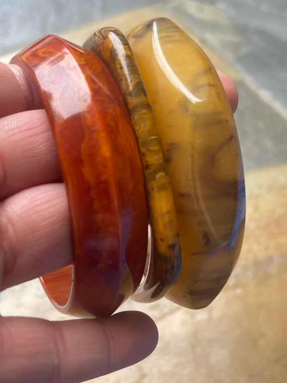 3 Marbled Bakelite Bangles Stacking Bracelets Vin… - image 2