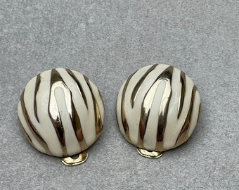 Zebra Stripe Earrings Vintage Clip Ons Creamy White/Gold