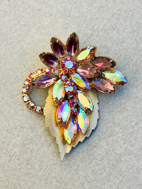 Schreiner Pink Crystal Flower Brooch Vintage AB R… - image 2