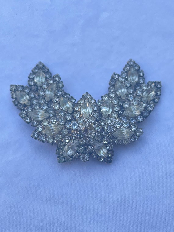 40s Rhinestone Vintage Brooch - image 6