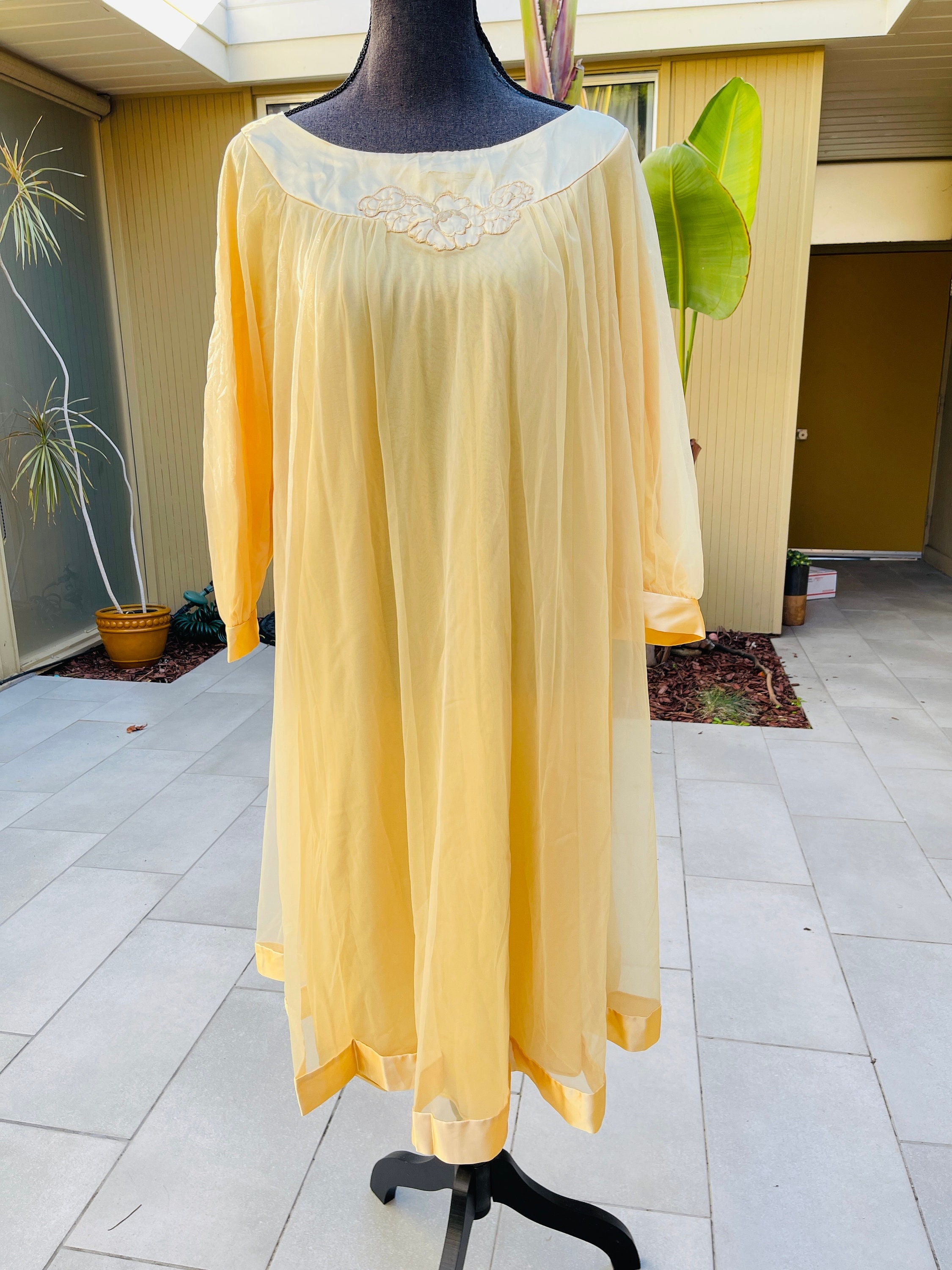 【ポイント10倍】 Double Artemis Gossard Layer Satin Vintage Nightgown Chiffon ルームウェア・パジャマ