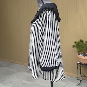 Vintage Striped Ruffled Collar Blouse by Cap Tree Size 44