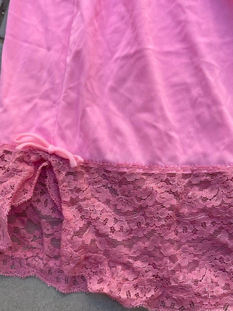 MOSCOAL Lace Slip Skirt For Women Half Slips For Under Dresses Y2K Pleated Ruffle Lace Mini Skirt Extender Underskirt Black Small