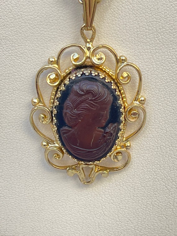 Pendentif Vintage Camée Sur Verre - Occasion - Style Broche Peut-être Convertible