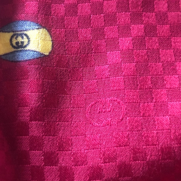 Gucci silk scarf GG logo vintage oblong shape red