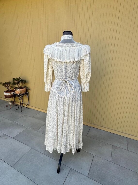 70s Victorian Prairie Dress: Act 1 Lace Ruffles, … - image 7