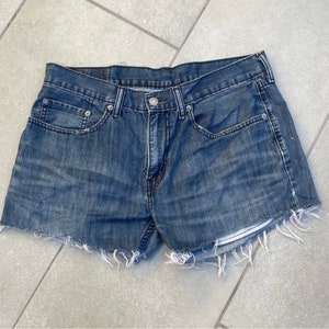 Vintage Levi's Cut Off Denim Jean Shorts 32