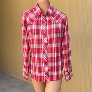 Vintage Wrangler Women&#39;s Plaid Western Shirt Pearl Snaps M