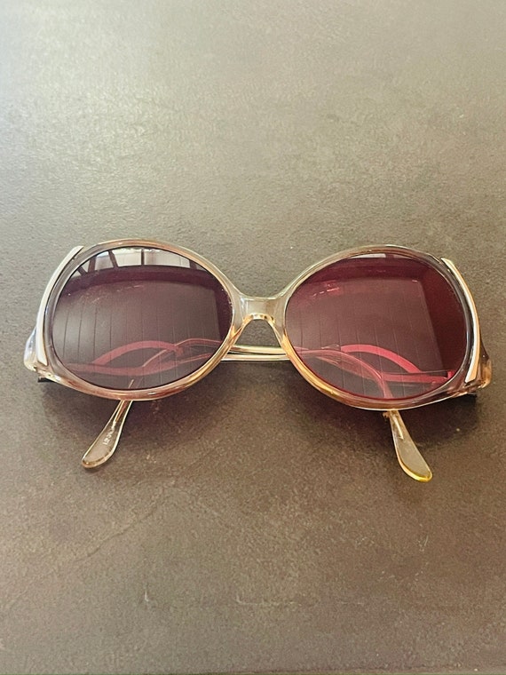 Vintage Athena Lavender Round Sunglasses Prescrip… - image 1