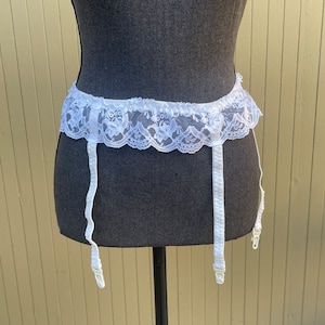 White Lace Garter Belt Vintage Lingerie M