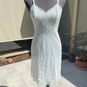 70s Vintage Spitze Hellgrünes Nachthemd Slip Kleid Vanity Fair Größe S