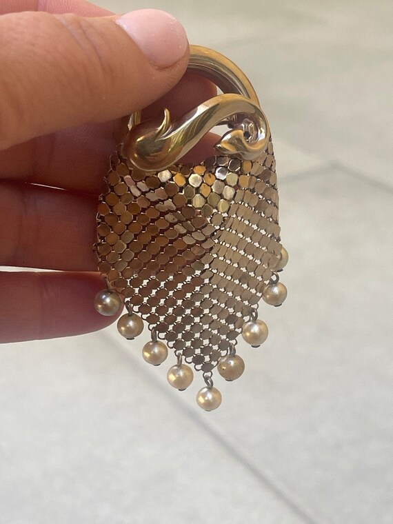 Gold Chainmail Mesh Brooch Dangling Pearls Vintag… - image 4