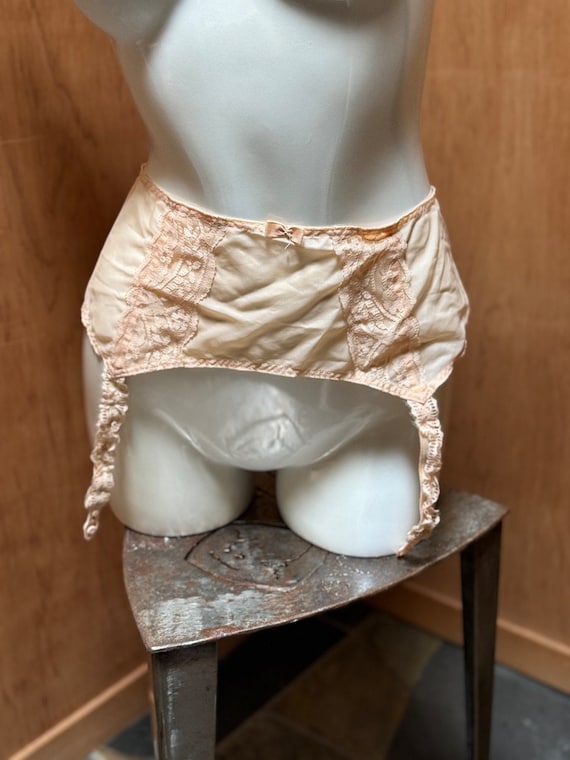 Deadstock Sheer Garter Belt Lace Girdle With Garters M/L - Etsy 日本